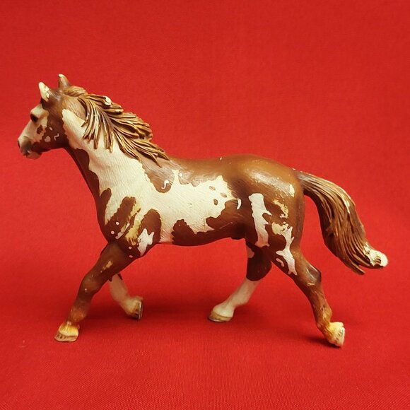 Schleich Pinto Stallion Toy Figure 2006 - Picture 12 of 15